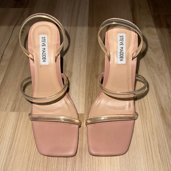 Steve Madden Nude Heels - Picture 1 of 5